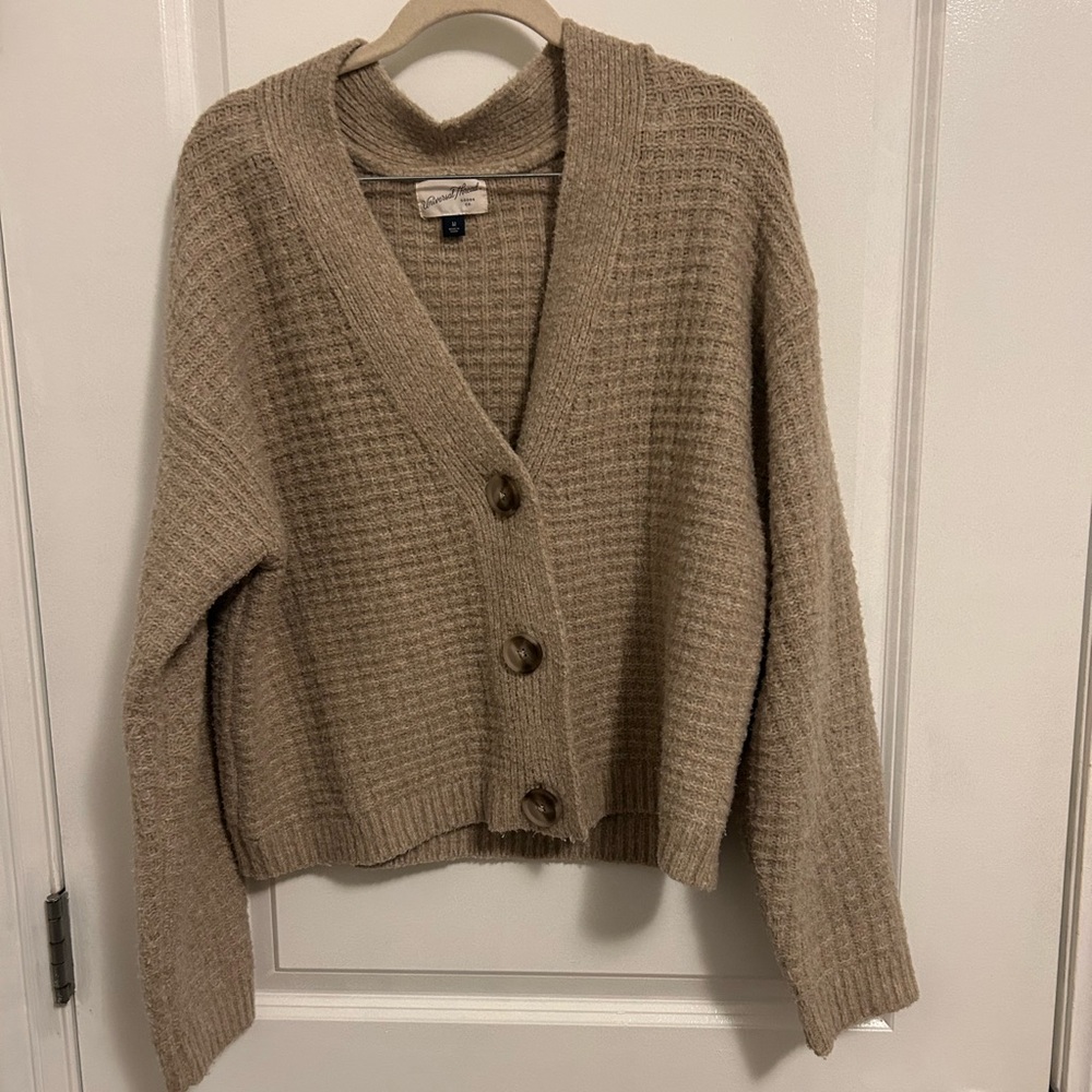 Universal Thread Tan Knit Cardigan Sweater